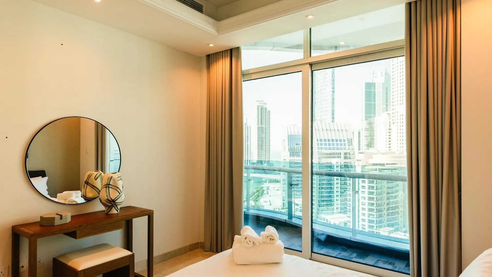 Stunning 2Br With Captivating Marina View - 17Ab06 迪拜